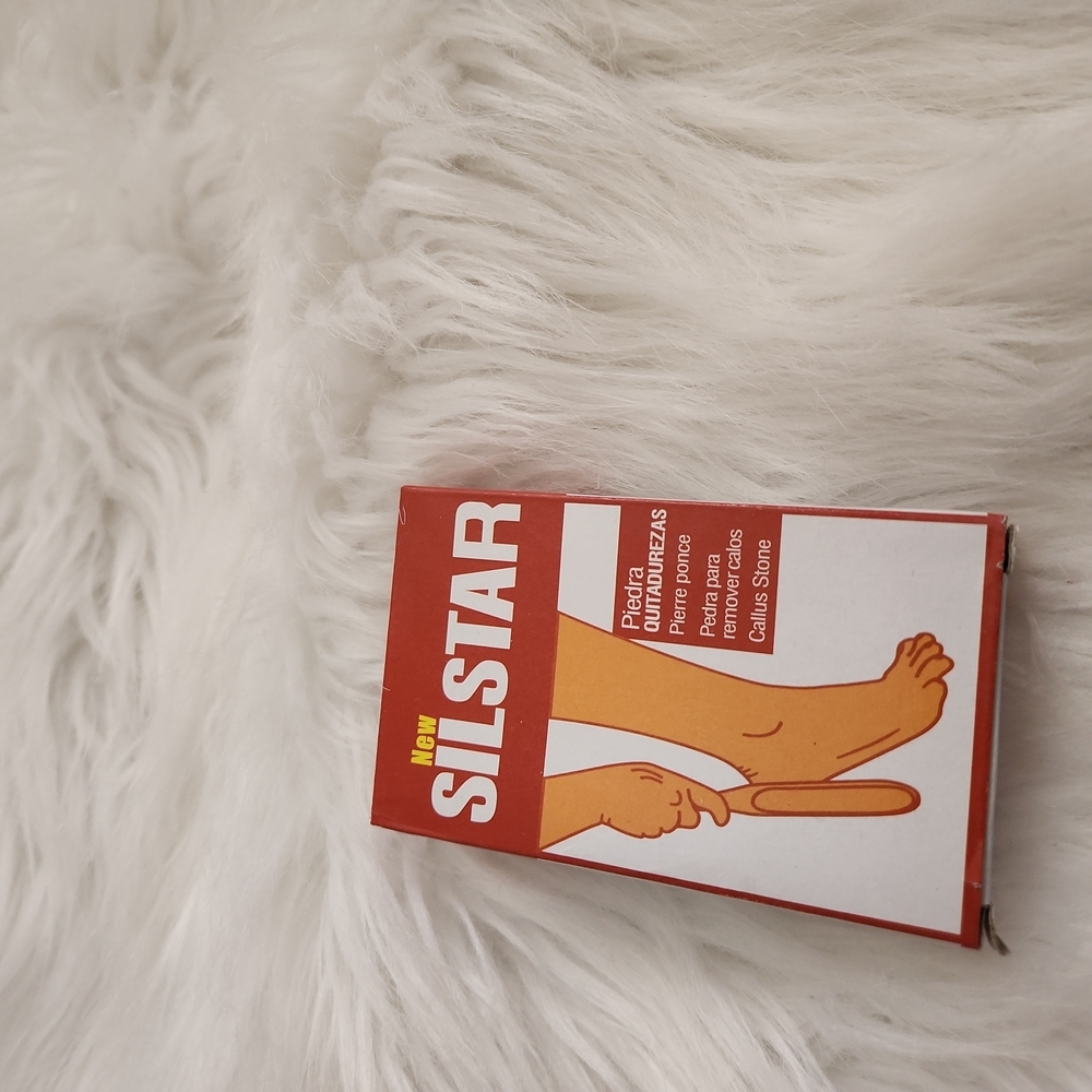 SILSTAR Pumice Stone for Feet – Removes Calluses & Dead Skin